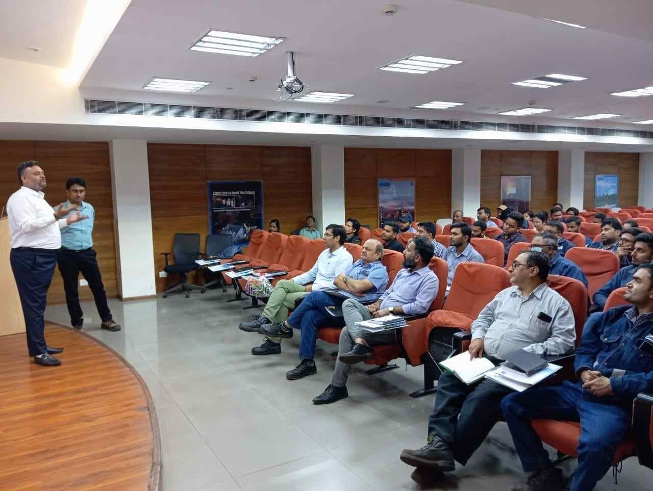 Engineers and delegates at a Shree Industrial Agencies seminar